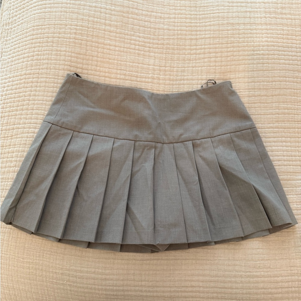 Zara Gray Mini Pleated Skirt